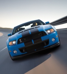 El Ford Mustang llegará a Europa para frenar la conquista del Chevrolet Camaro