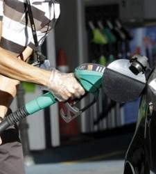 Gasolina fabricada a partir de aire y agua: ¿la energía limpia definitiva?