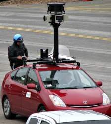 Vídeo | Así hace fotografías el coche de Google para Street View