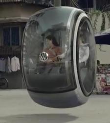 ¿Es el 'donut' flotante de Volkswagen el coche del futuro?