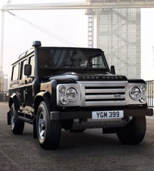 landrover-defender-negro.jpg