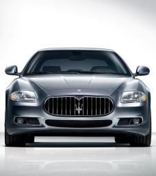 maserati_quattroporte.jpg