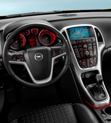 opel_astra_gtc.jpg
