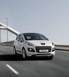 peugeot3008_hybrid.jpg