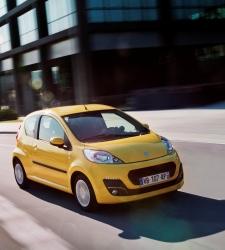 <b>Peugeot</b> iniciará en febrero la comercialización de su nuevo 107