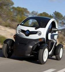 Renault regala un Twizy a quienes compren un Laguna, un Space o un Latitude