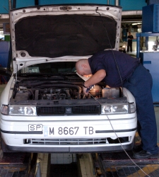 ¿Qué debe revisar para alargar la vida útil de su coche?