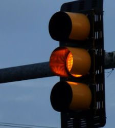 ¿Cuánto cuesta saltarse cada una de las señales de tráfico?