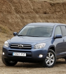 toyota_rav_4.jpg