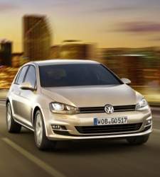 Volkswagen recibe más de 100.000 pedidos del <b>nuevo Golf</b> desde octubre