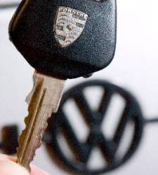 volkswagen_porsche.jpg