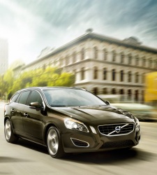 <b>Volvo</b> lanzará en 2012 la versión híbrida enchufable del V60