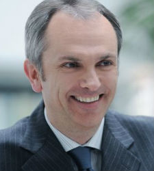 luca-maestri.jpg