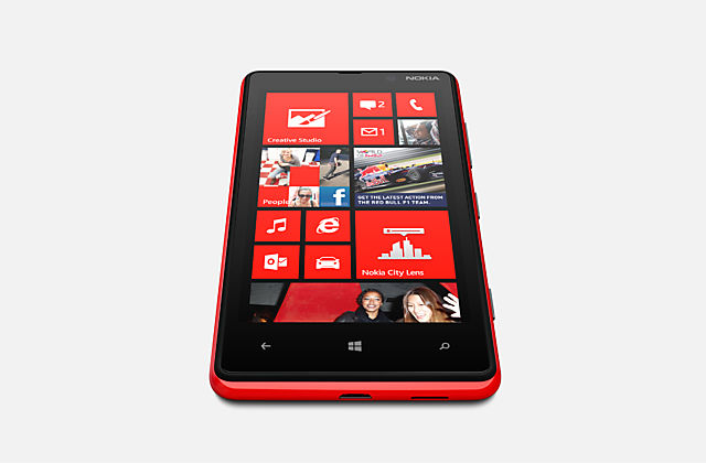 nokia-lumia-820.jpg