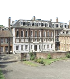 mansionlondrescara.jpg
