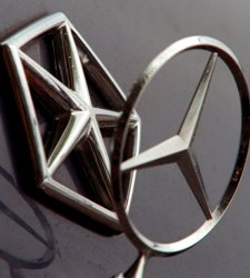 DaimlerChryslerlogos.jpg