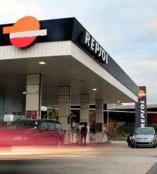 repsol_gasolinera.JPG