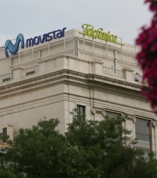telefonica-arbol.JPG