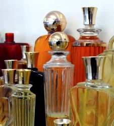 perfumes.jpg
