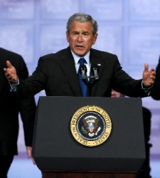 Bushbrazosabiertos.JPG