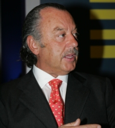 cebrianexinditex.JPG