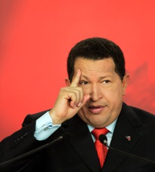 chavez-dedo.jpg