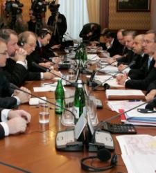 delegacionue-gas.jpg