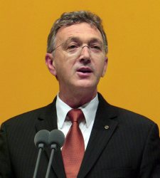 lufthansa-wolfgangmayrhuber.jpg