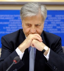 trichet-pensativo.JPG