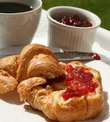Coffee-Croissant.jpg
