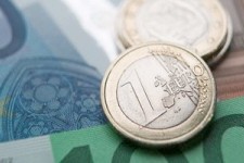 euros.jpg