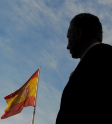 Espana-bandera-sombra.JPG
