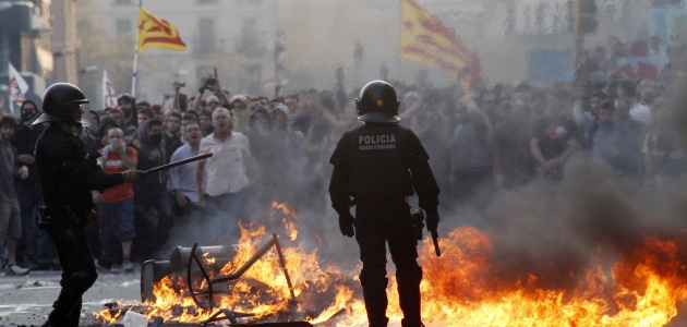 barcelona-disturbios7.jpg