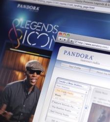 Pandora_Bloomberg.jpg