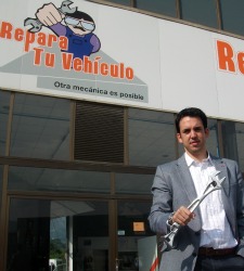RTV2_225X250.jpg