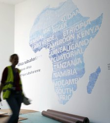 africa_225x250.jpg