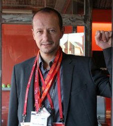 esteve_calzada2_225x250.jpg