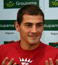 iker_casillas_225x250.jpg