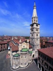 modena-225x300.jpg