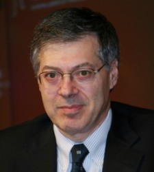 Andre-Sapir.jpg