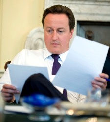 Cameron-papeles.JPG