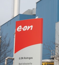 EON.JPG