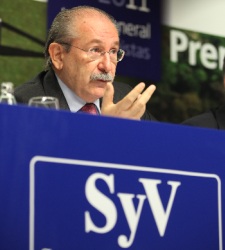 LuisdelRivero_junta2011.jpg