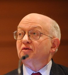 MartinFeldstein.JPG
