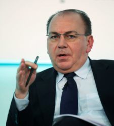 Weber-Mano.jpg