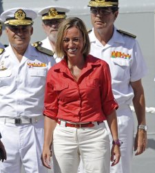 carme-chacon-fuerzasarmadas.jpg