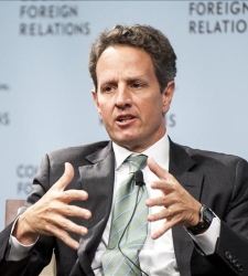 geithner-manos.jpg