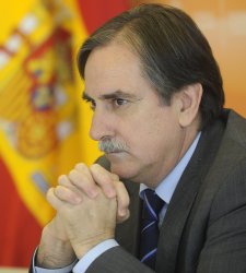gomez-valeriano2.jpg