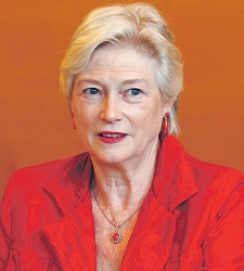 maria-van-der-hoeven.jpg