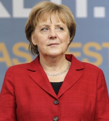 merkel-granate.jpg